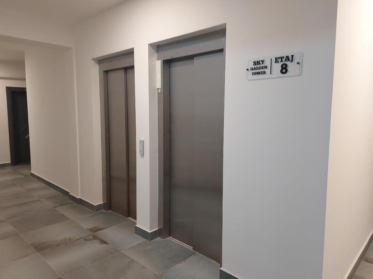 Rentforcomfort Sky Garden Studio Apartment Bucharest Exterior photo
