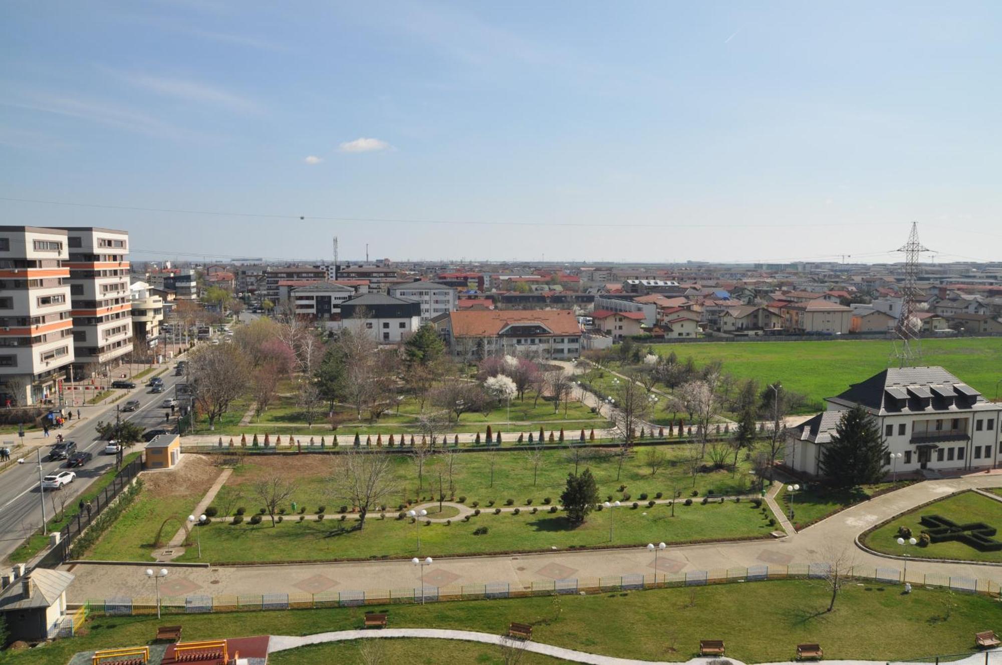 Rentforcomfort Sky Garden Studio Apartment Bucharest Exterior photo