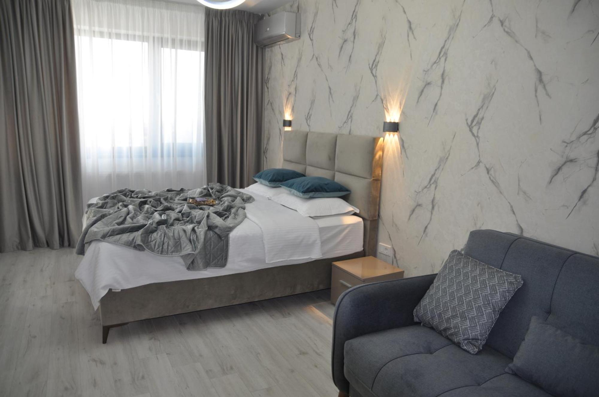 Rentforcomfort Sky Garden Studio Apartment Bucharest Exterior photo